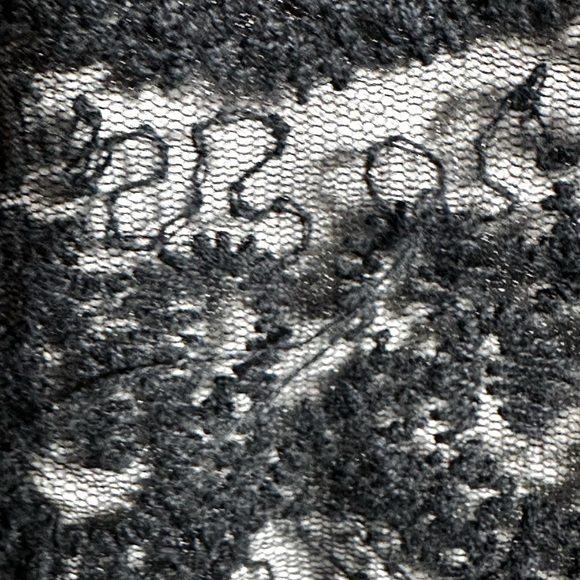 Women’s longsleeve sweater. - Picture 5 of 7